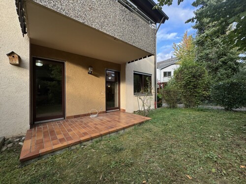 Terrasse und Garten 