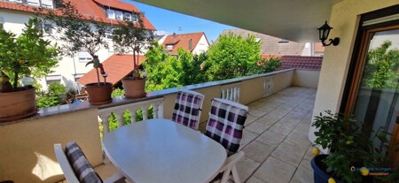 Balkon OG