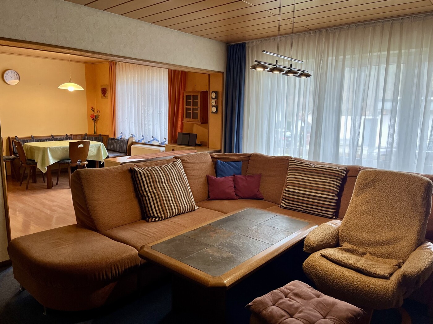 Wohn- und Essbereich EG