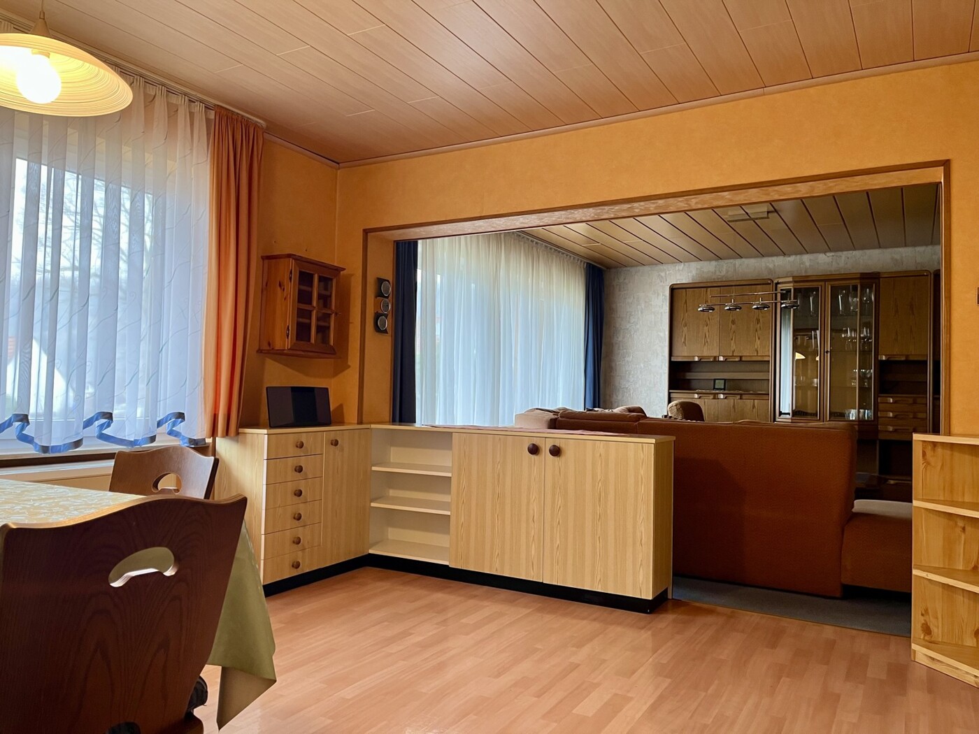 Wohn- und Essbereich EG 