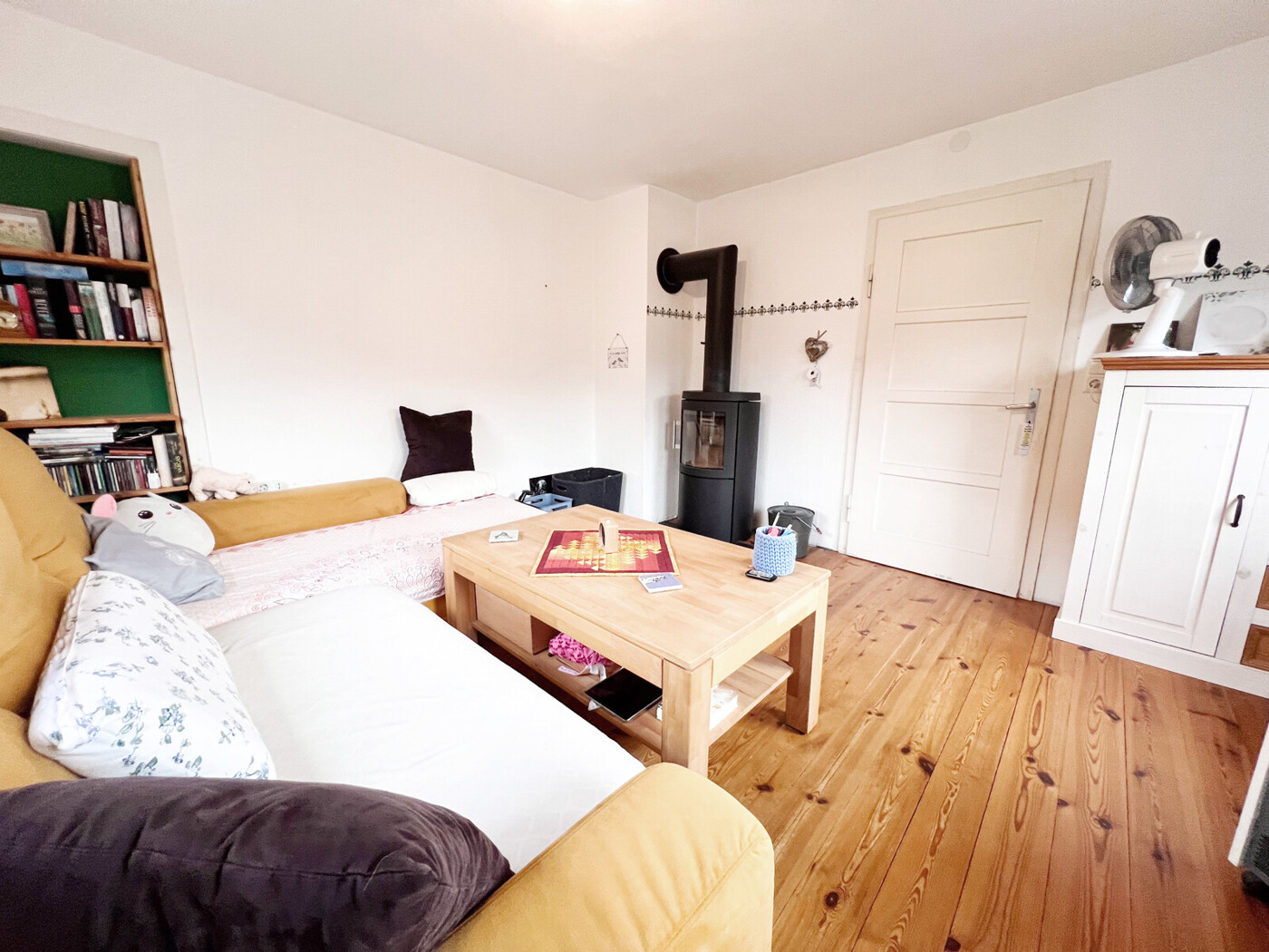 Real Estate Title Image Background