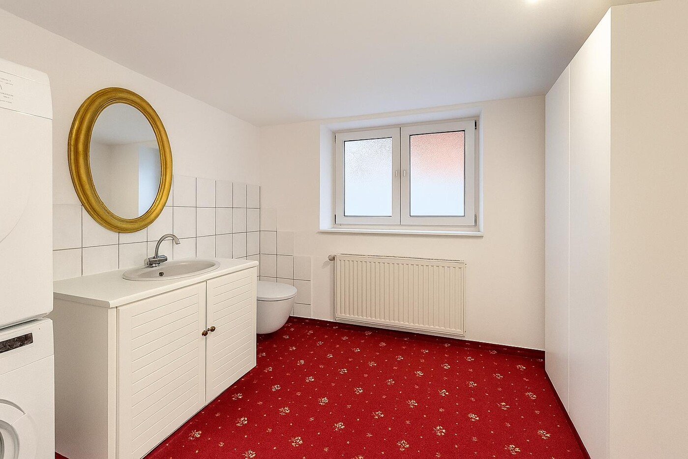 Vorderhaus Wäscheraum