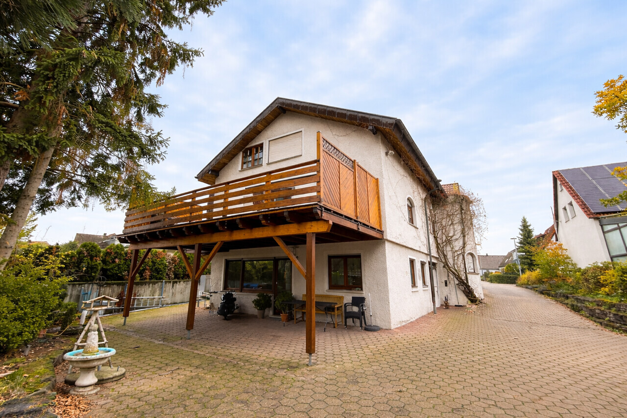 Haupthaus Außenansicht