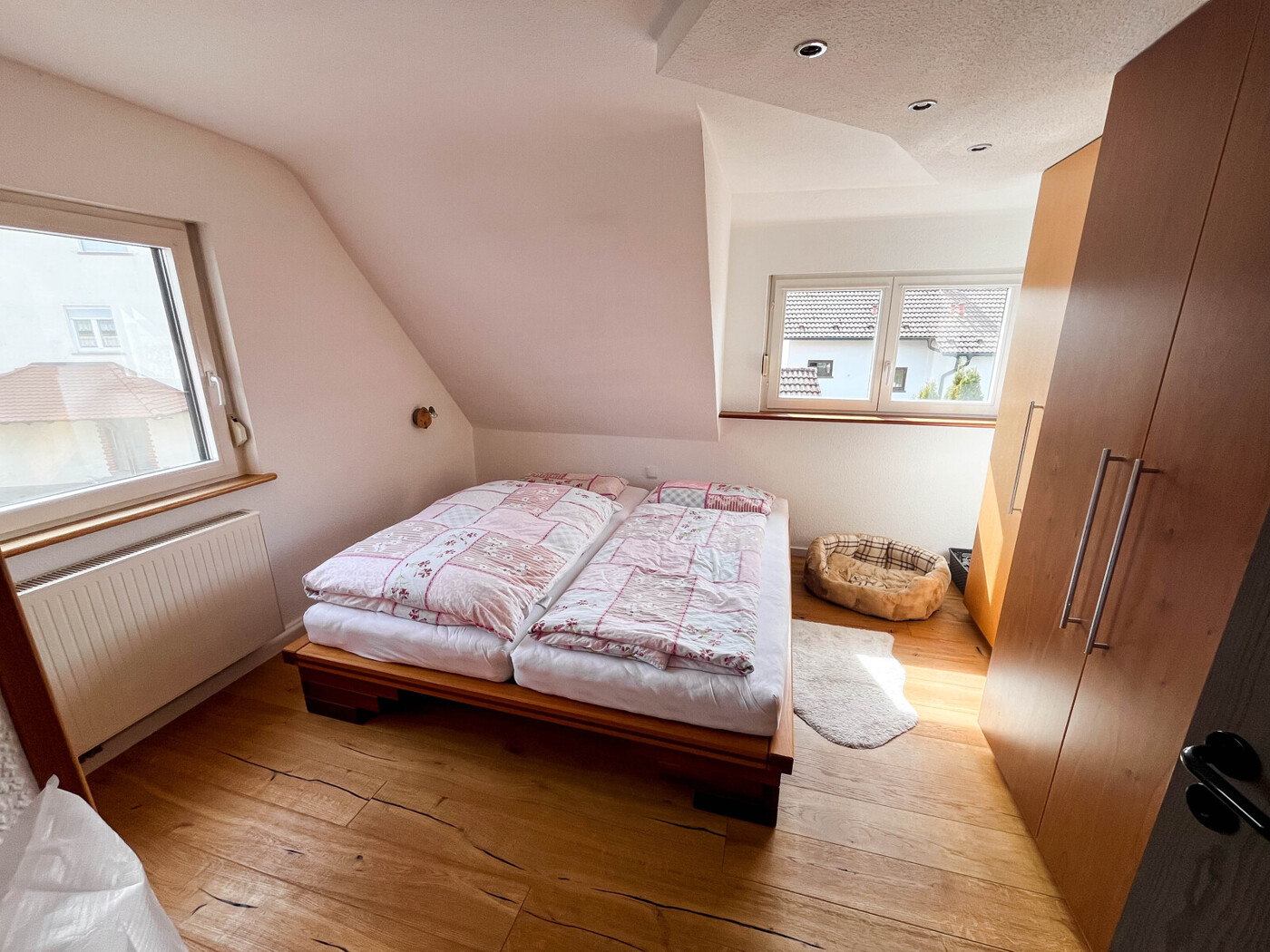 Schlafzimmer DG
