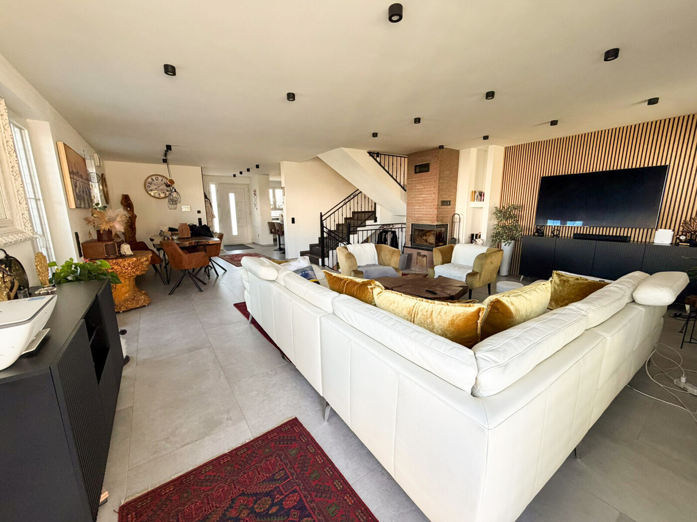 Wohn- und Essbereich EG