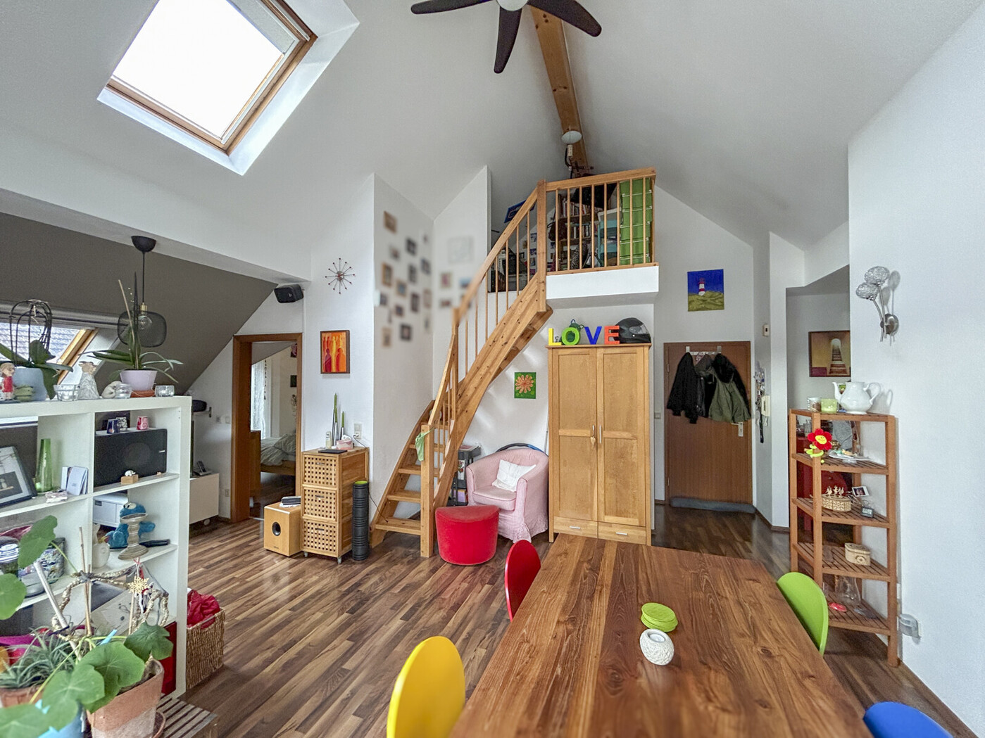 Wohn- und Essbereich