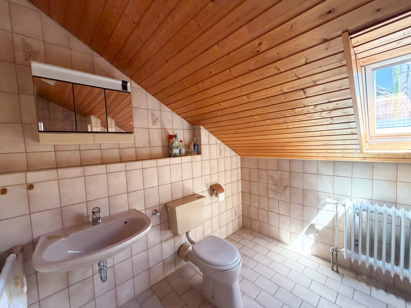 Badezimmer DG