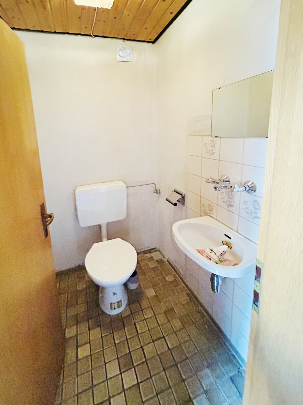 WC DG