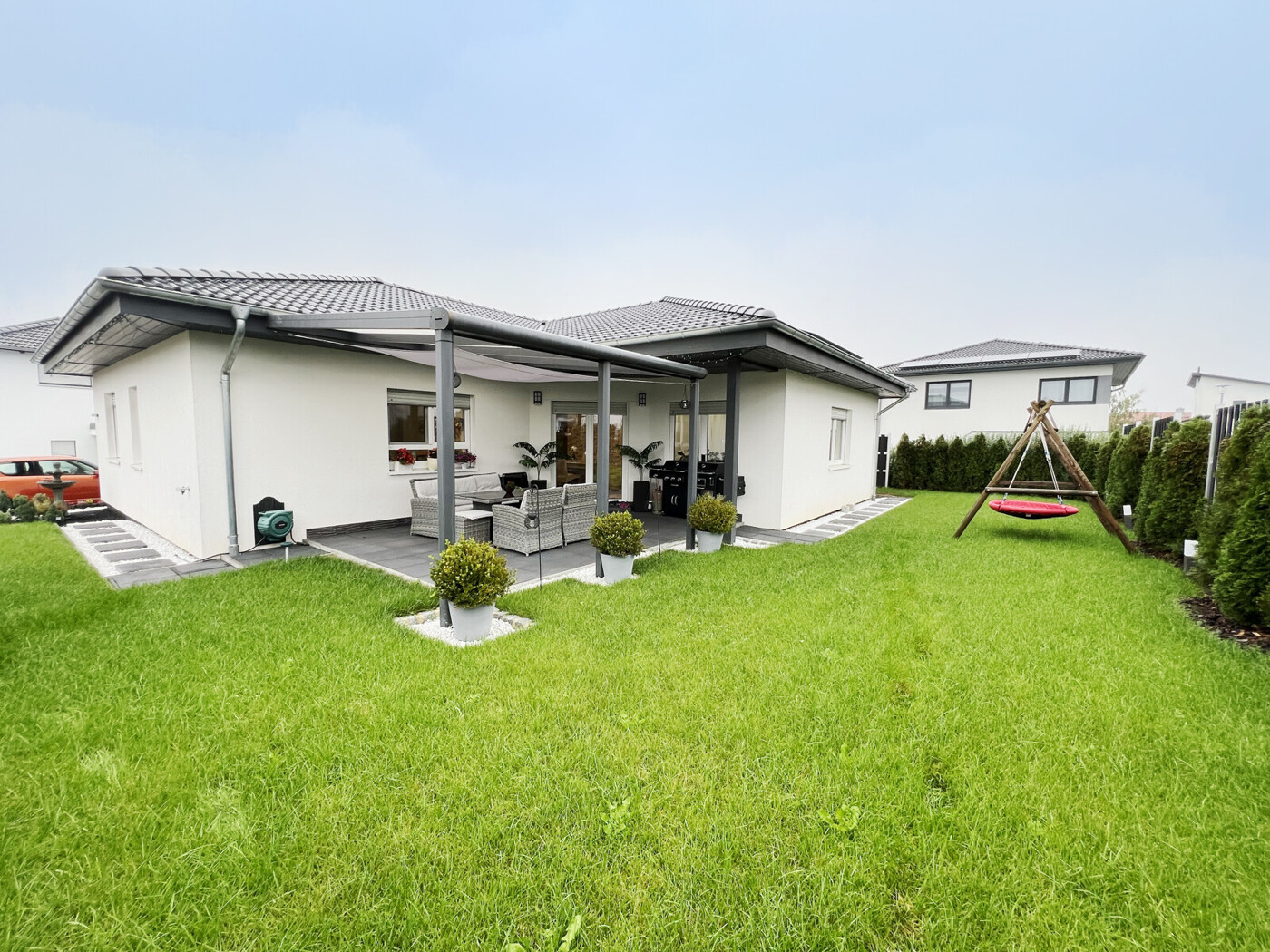 Garten mit Terrasse