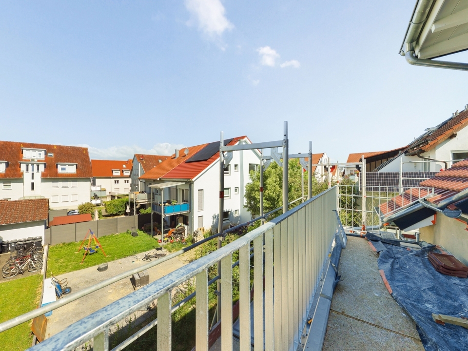 Neubauwohnung mit Einbauküche und Wohnraum im Speicher - Photo 2