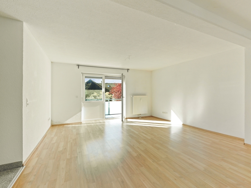 **Neuwertige Single-Wohnung in zentraler Lage** [ANFRAGEN BITTE SCHRIFTLICH] - Photo 1