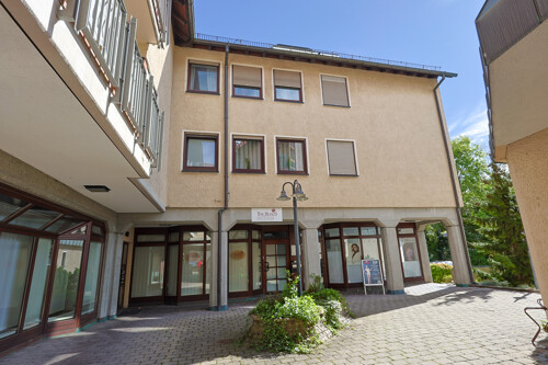 Gebäuderückansicht