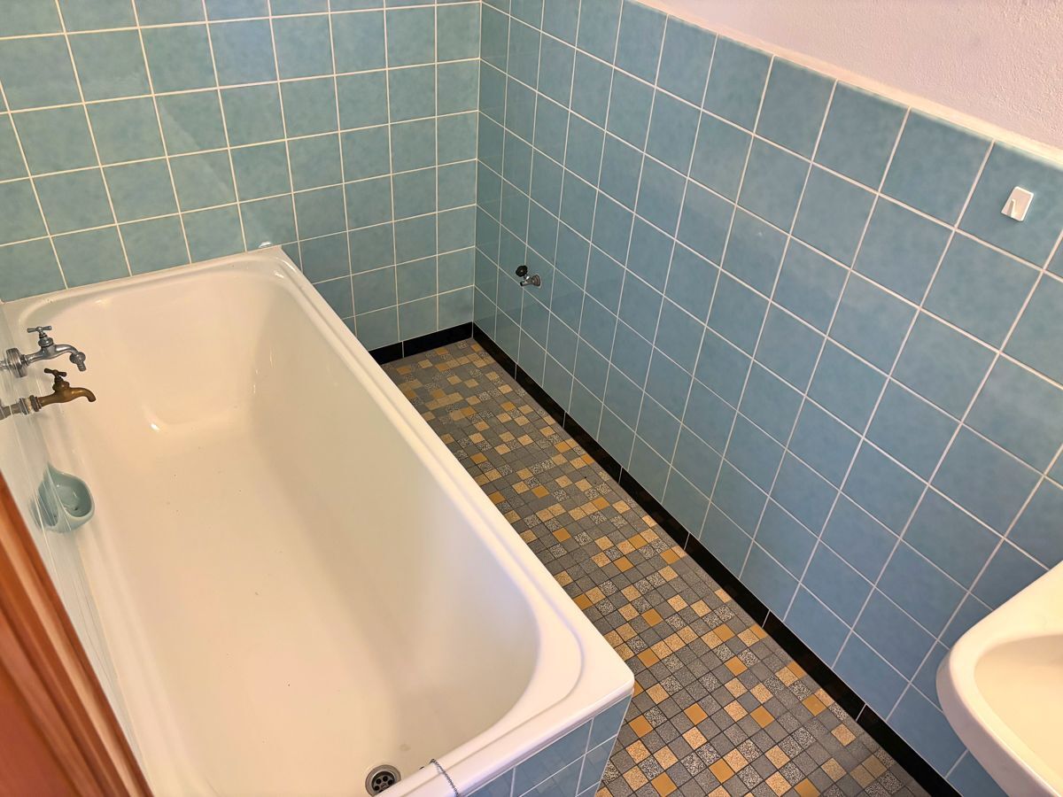 EG_Badezimmer (Einliegerwohnung)