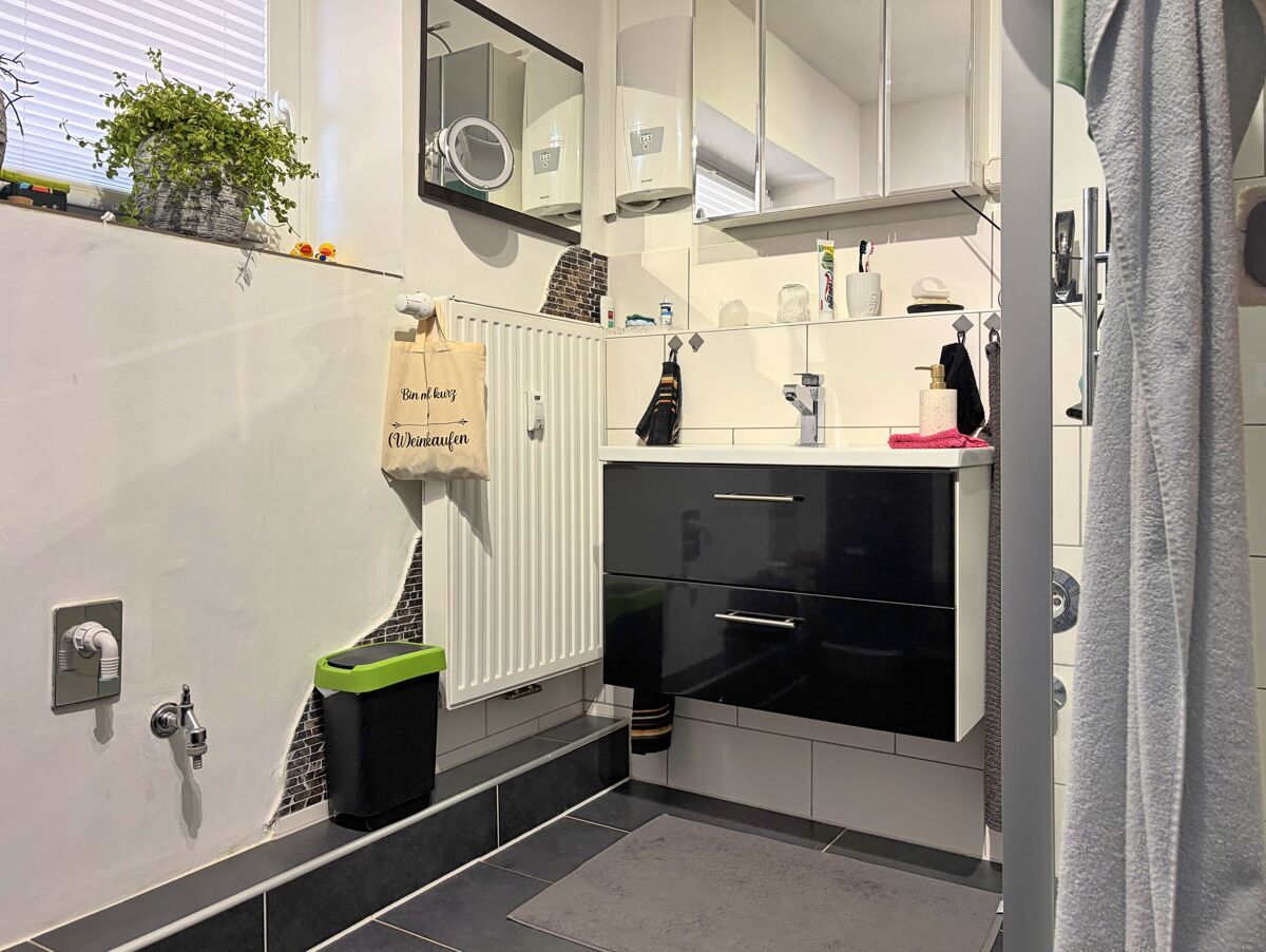 Wohnung 3_Badezimmer