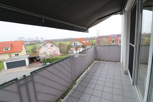 Großer Balkon zum entspannten Verweilen