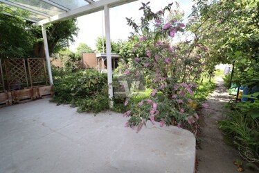 Überdachte Terrasse