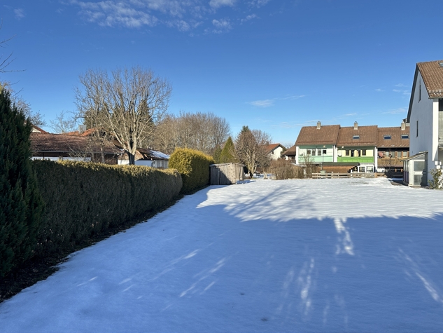 Zentral und dennoch ruhig - Attraktives Baugrundstück für Reiheneckhaus mit Süd-West Ausrichtung