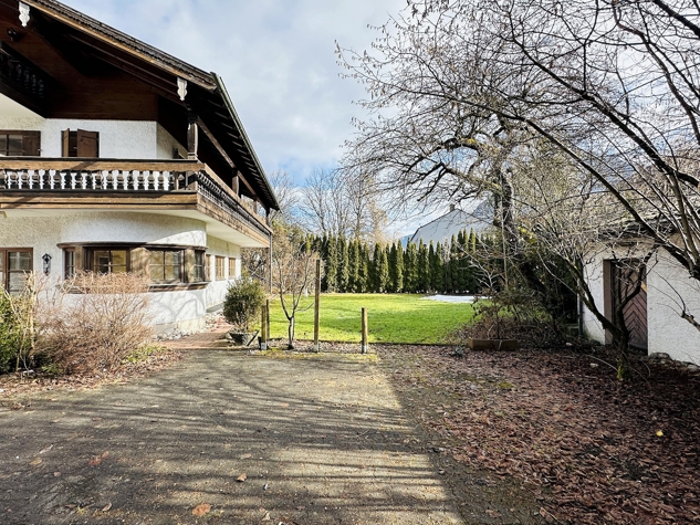 Attraktives Baugrundstück in zentraler Lage – 2.018 m² mit Entwicklungspotenzial