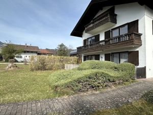 Nachbarbestandsgebäude (nördlicher Grundstücksbereich)