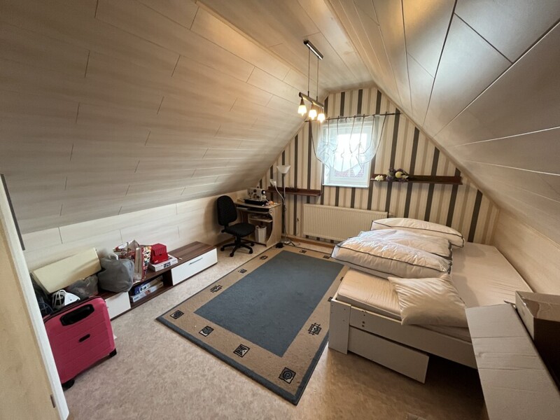 Gäste-Zimmer im Spitzboden