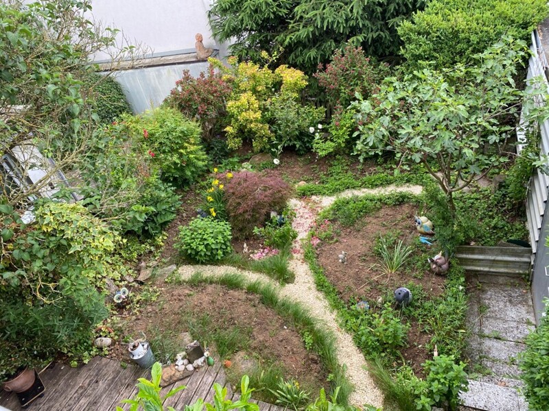 Gartenansicht vom Balkon