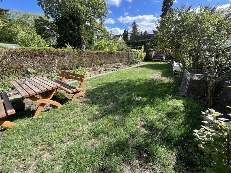 weiterer Gartenteil