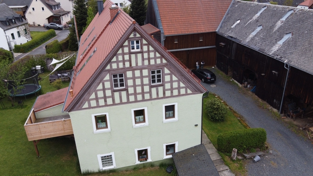 01_Luftaufnahme_Hof