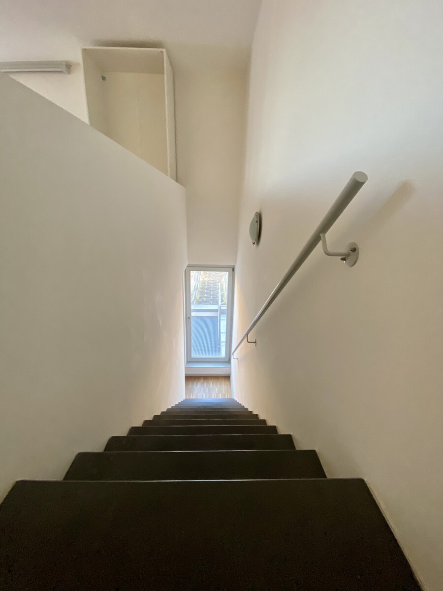 Treppen (4.OG)