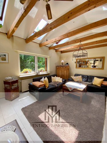 Wohnzimmer Mittelhaus 