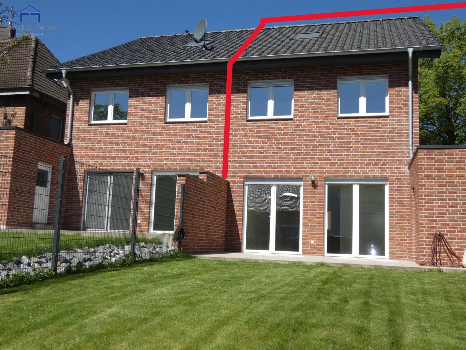 Terrasse mit Garten
