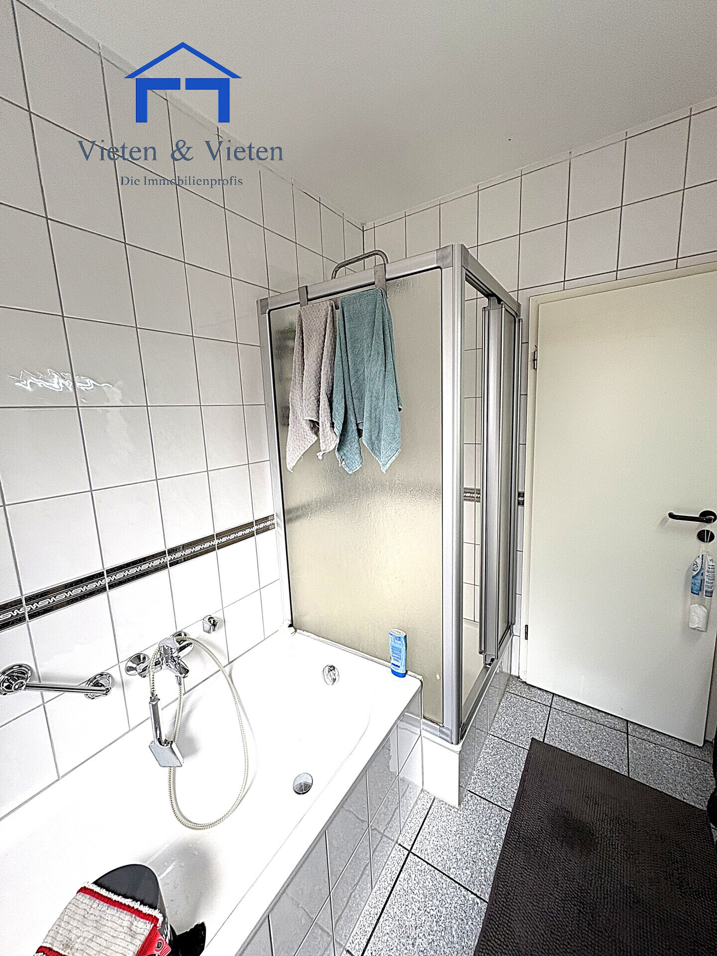 Badezimmer (2)