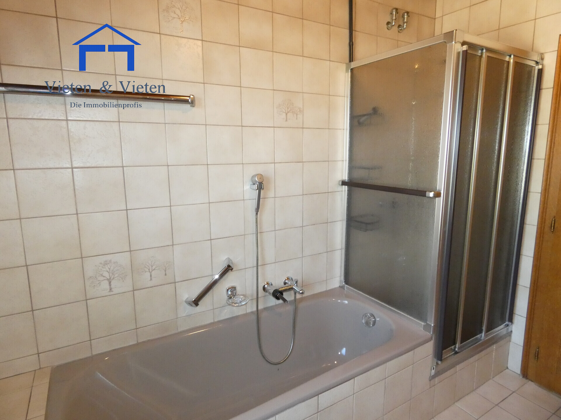 Badezimmer (3)