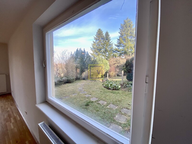 A935AB0A-CEF3-4CBE-AA36-A90D3C4BE339