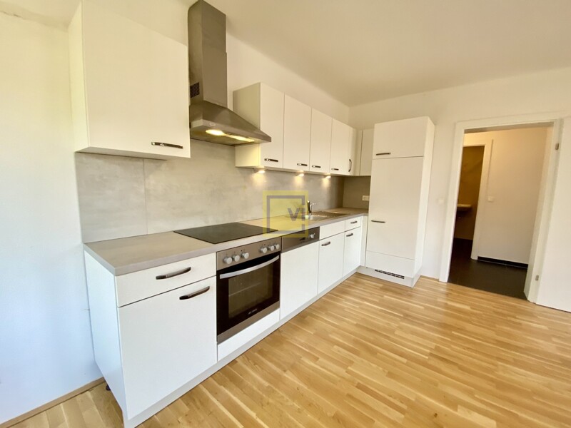 120AC14E-0FD0-45AC-934F-F13E8F0A0419