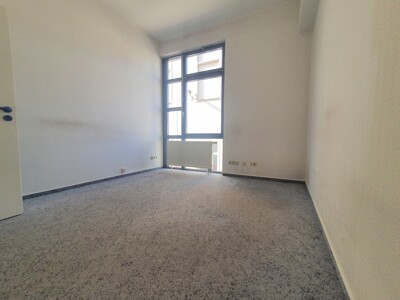 Büro 1