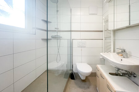 Immobilienbild 3 für Ein Haus mit Geschichte – und Raum für ein neues Kapitel!