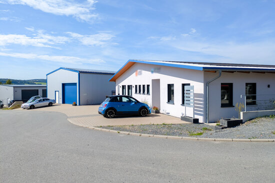 Ansicht-Bürogebäude-Werkhalle-SO