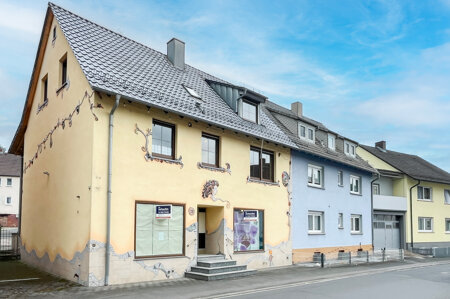 Vorderhaus (Wohnen-/Gewerbe)