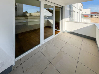 geräumiger Ostbalkon Whg 9