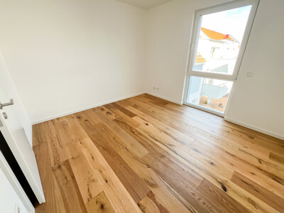 eines der Kinderzimmer oder Büros Whg 19