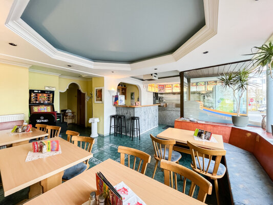 B35_Vorderes Haus: EG Imbiss