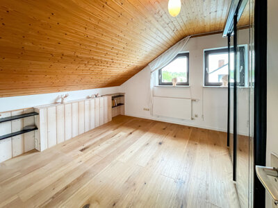 Schlafzimmer-Dachgeschoss