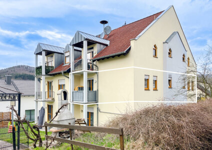 Immobilienbild 1 für Attraktive 2-Zimmer-Wohnung mit Balkon und 2 Stellplätzen