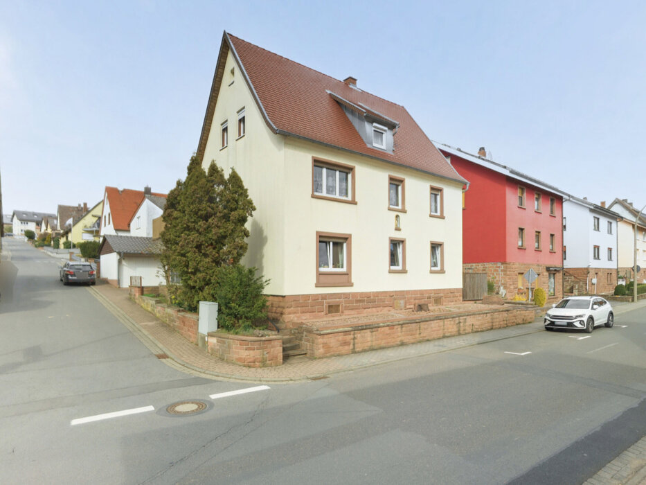 Straßenansicht_1