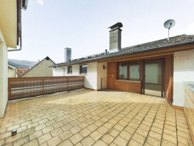 Terrasse/Balkon
