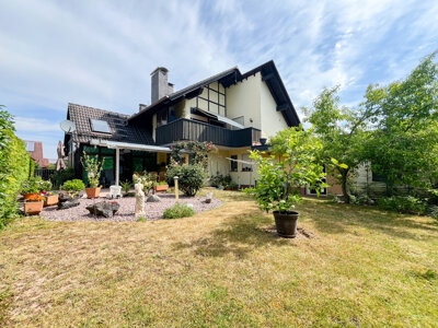 auf traumhaftem Gartengrundstück