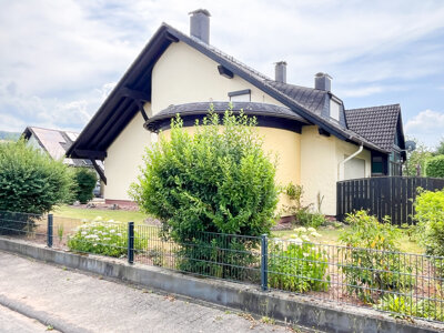 rundum top gepflegt