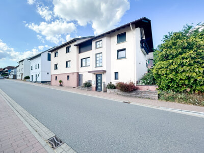 Straßenansicht