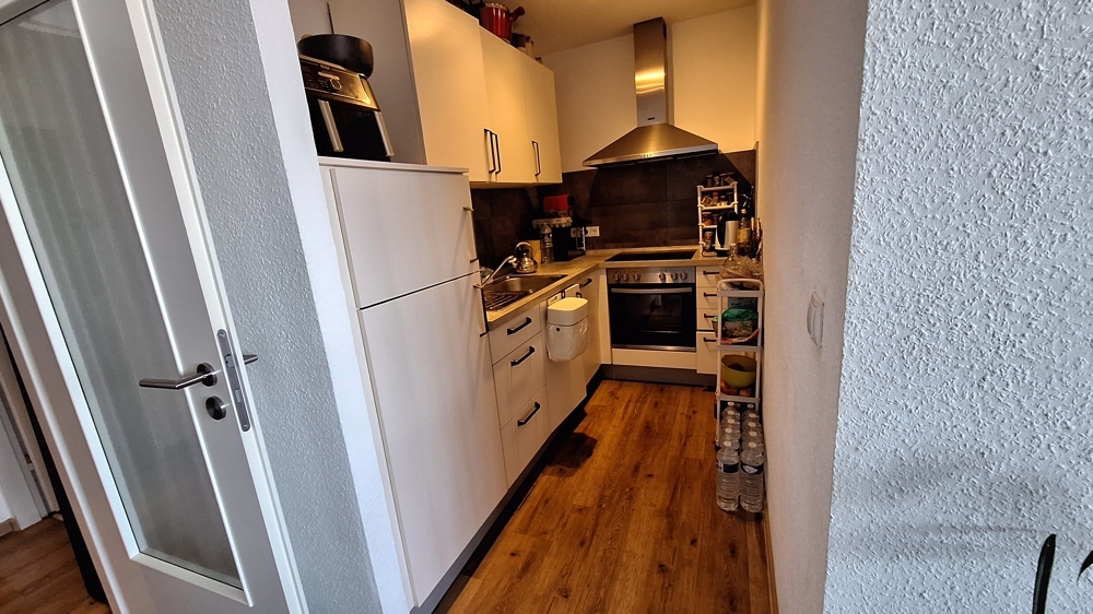 Modernisierte Wohnung mit Balkon im 5. OG - Foto 2