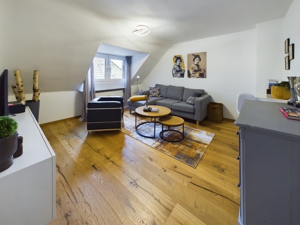 Kpl. eingerichtete 2-Zimmerwohnung mit guter Ausstattung - Photo 1